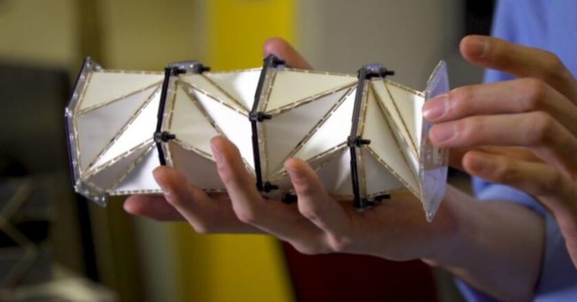 Gli origami per creare nuovi serbatoi per viaggiare nello spazio