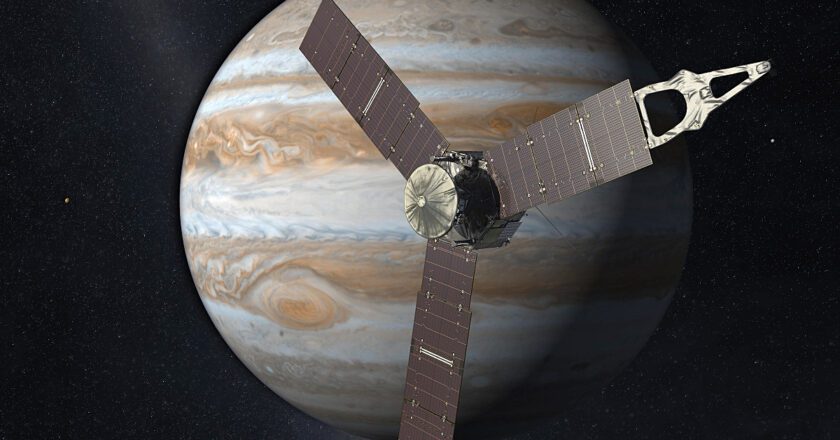 Juno ha catturato un fulmine su Giove