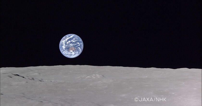 Il video dell’alba della Terra ripresa dalla Luna